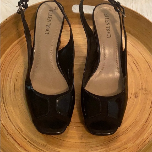 ‼️Stunning Ellen Tracy Sturdy Pumps - Picture 2 of 7